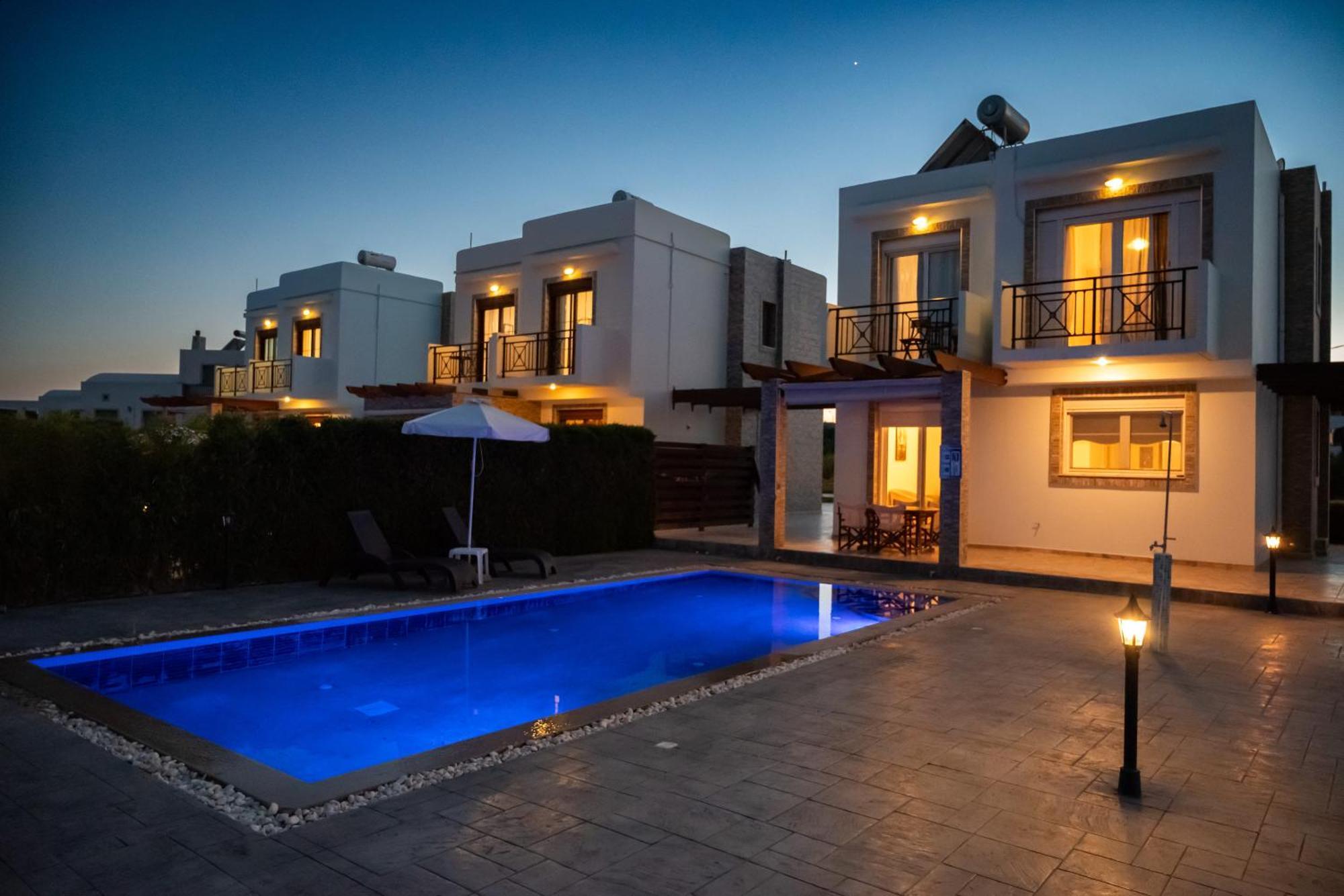 Petra Villas Gennadi Extérieur photo