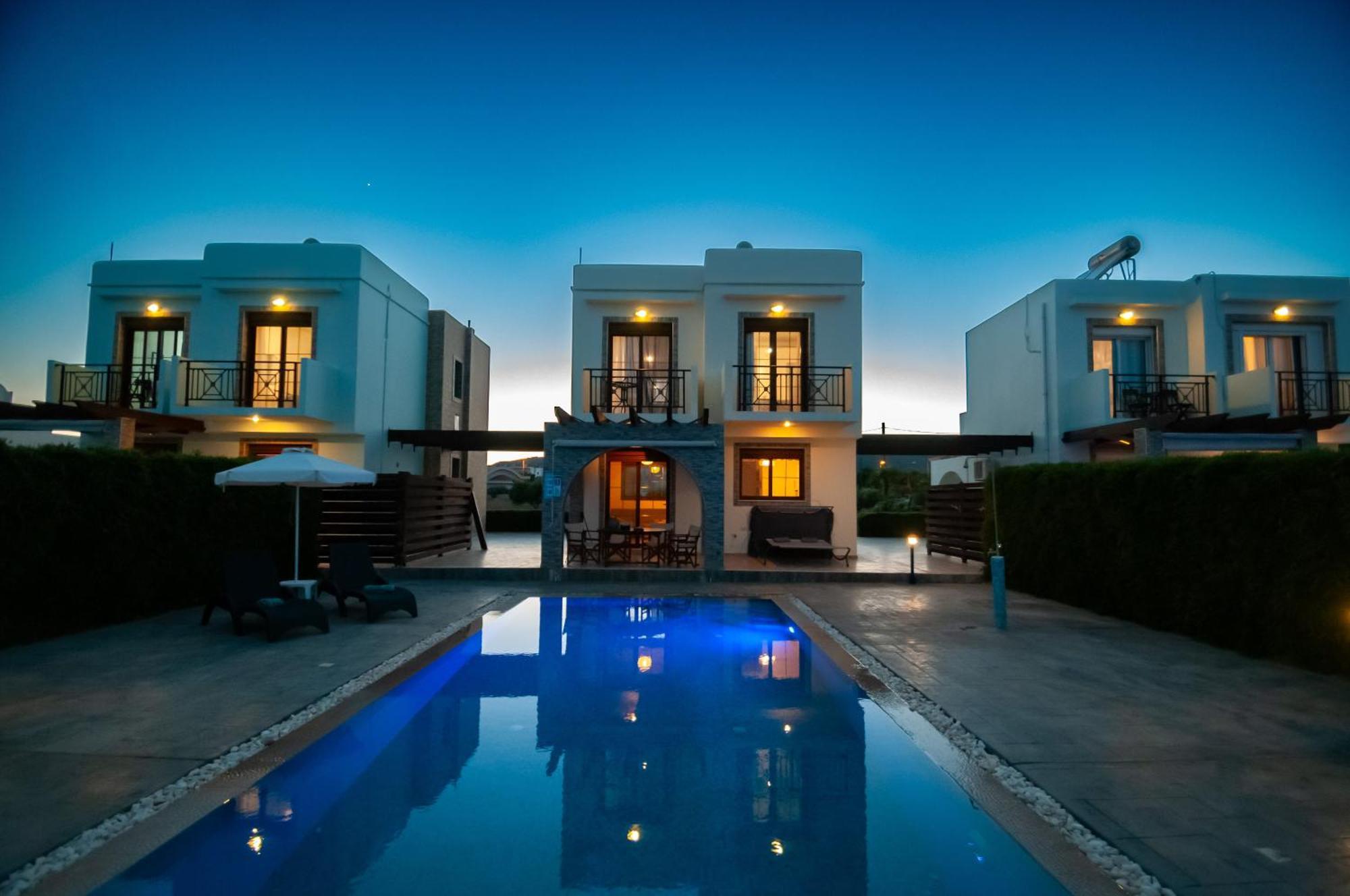 Petra Villas Gennadi Extérieur photo