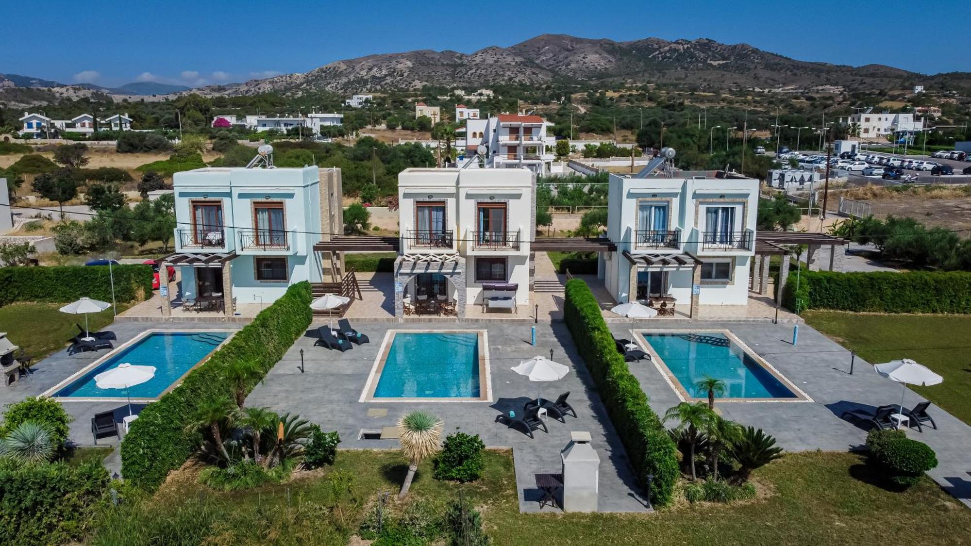 Petra Villas Gennadi Extérieur photo
