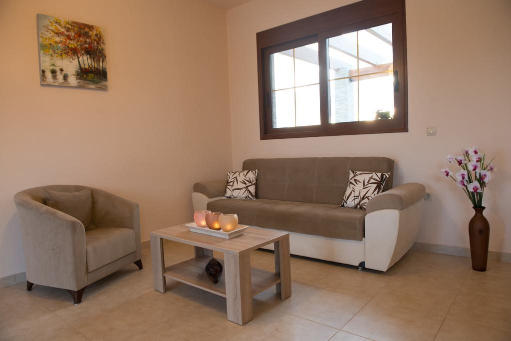Petra Villas Gennadi Extérieur photo