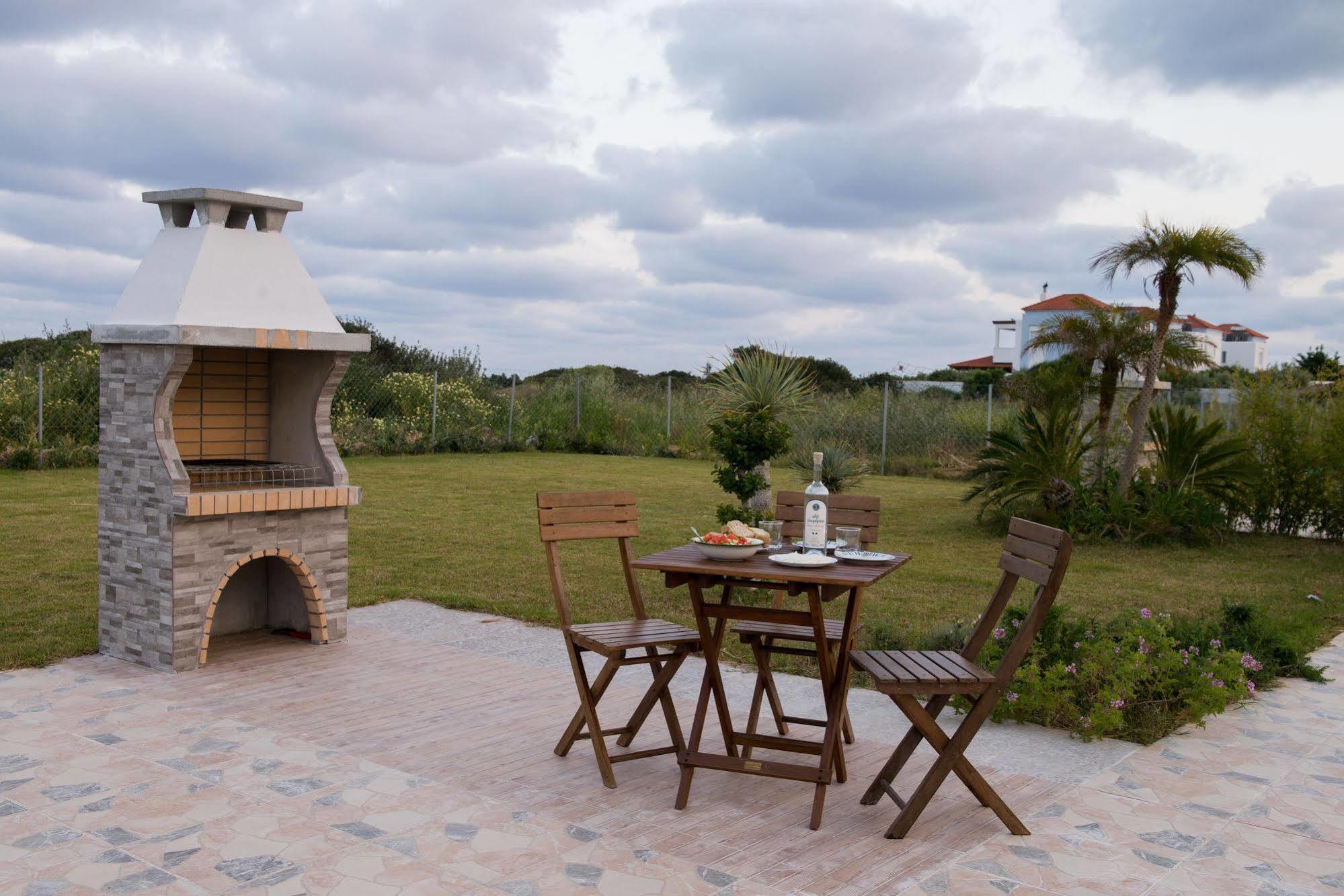 Petra Villas Gennadi Extérieur photo