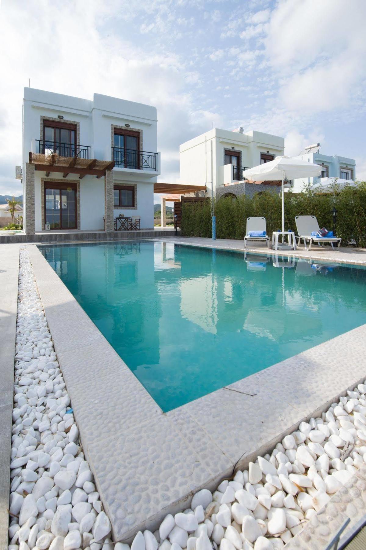 Petra Villas Gennadi Extérieur photo